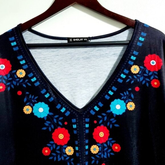 NWT Sheilay  XXL Black Floral V-neck Long Sleeve Pullover Top - Picture 5 of 5
